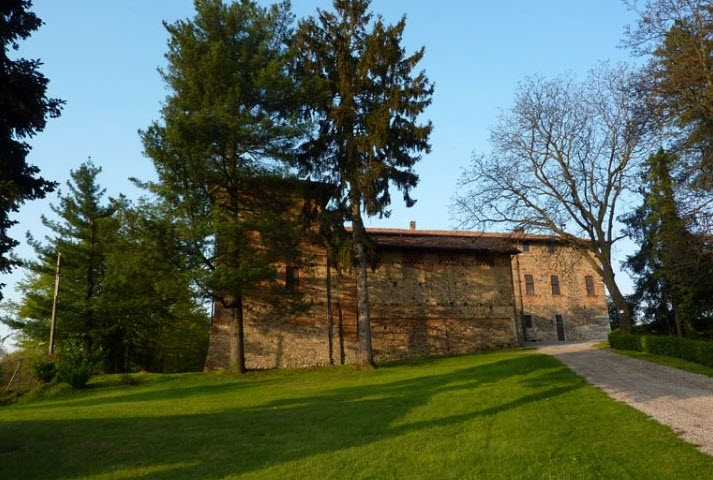 Castello di Orago, Italy